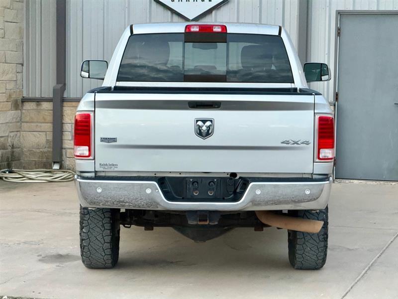 RAM 2500 Laramie Crew Cab SWB 4WD 2016