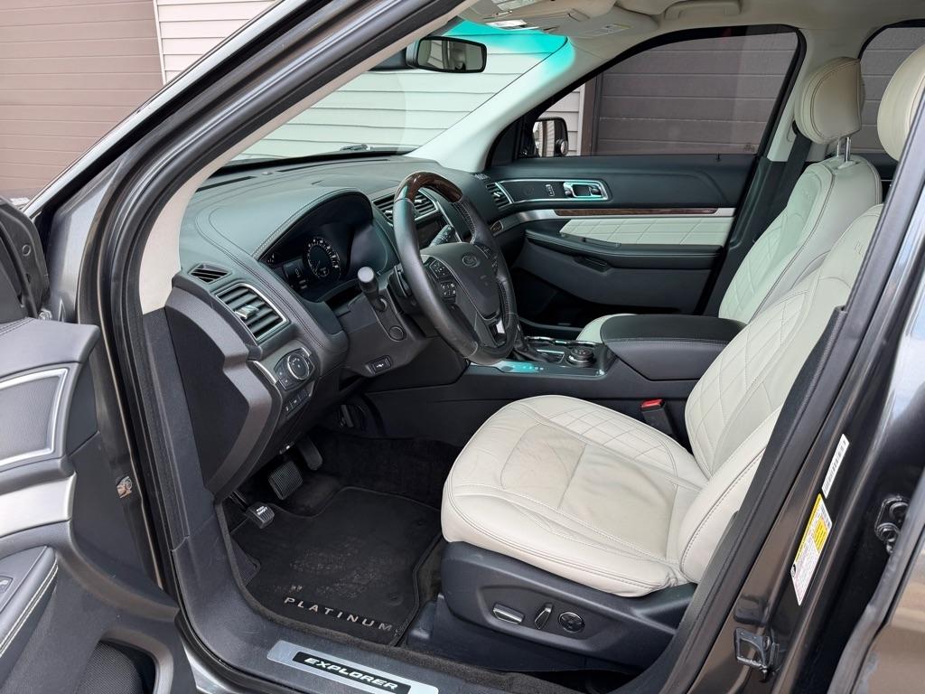 Ford Explorer Platinum AWD 2017