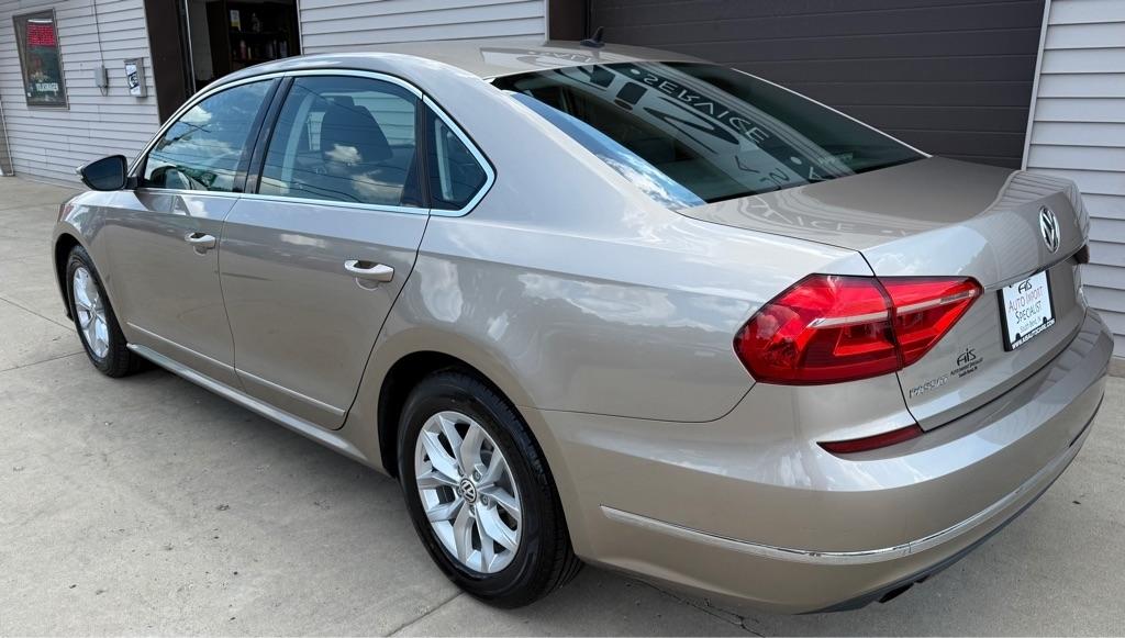 Volkswagen Passat S 6A 2016