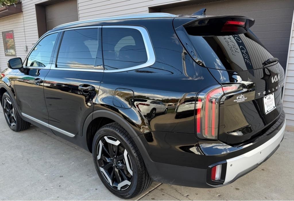 Kia Telluride EX 2024