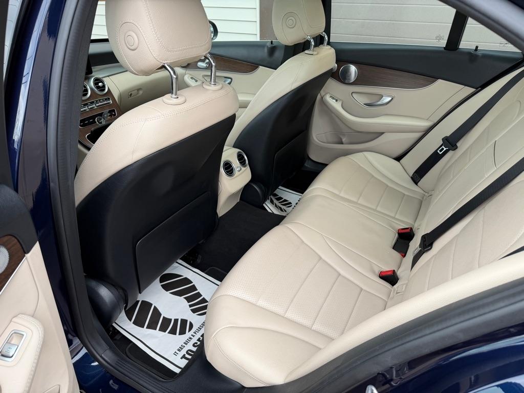 Mercedes-Benz C-Class C300 4MATIC Sedan 2019