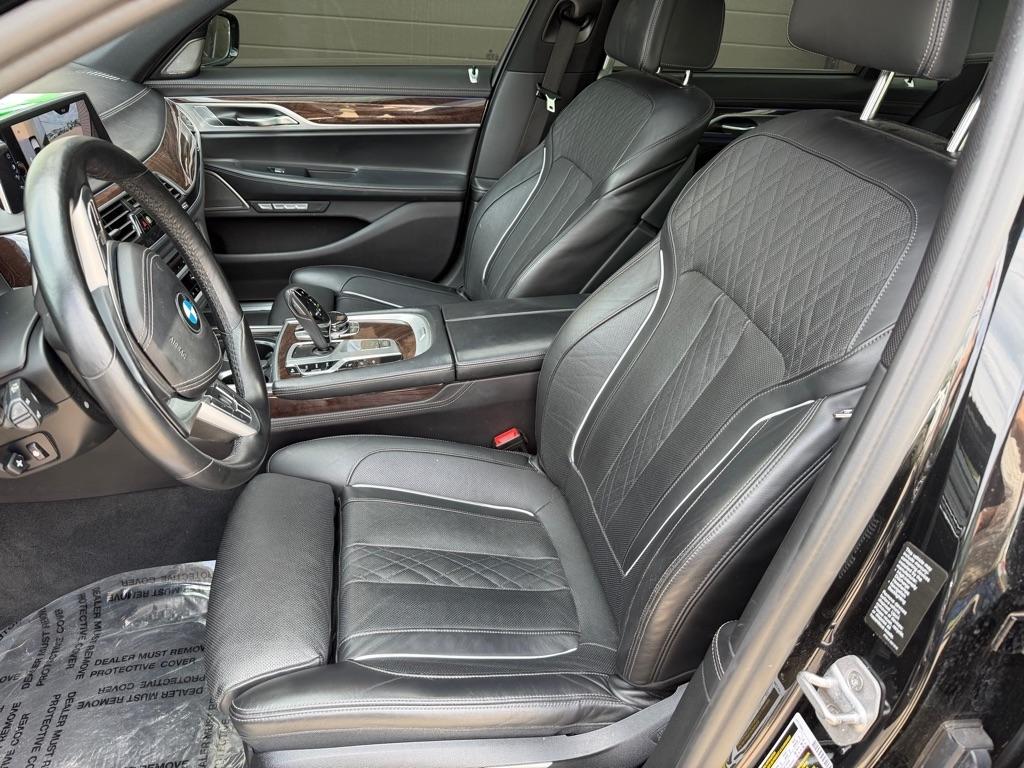 BMW 7-Series 750i xDrive 2017