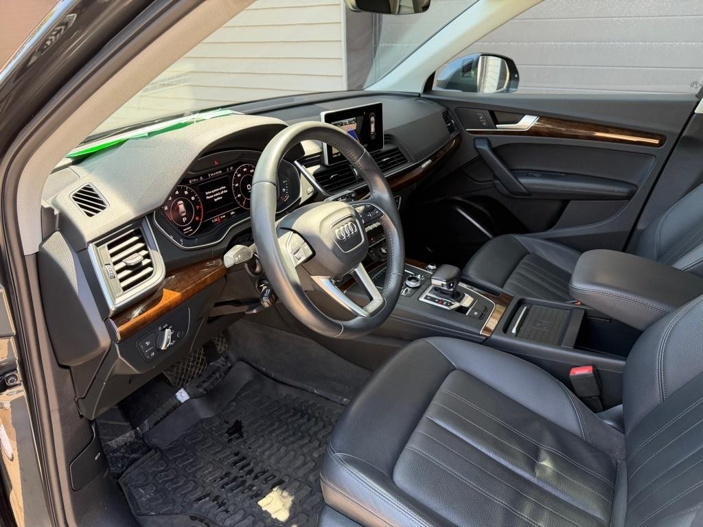 Audi Q5 2.0T Premium Plus quattro 2020