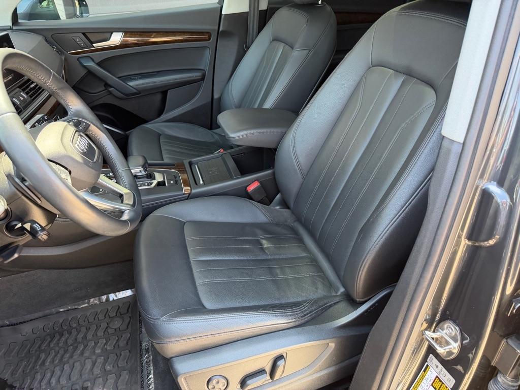 Audi Q5 2.0T Premium Plus quattro 2020