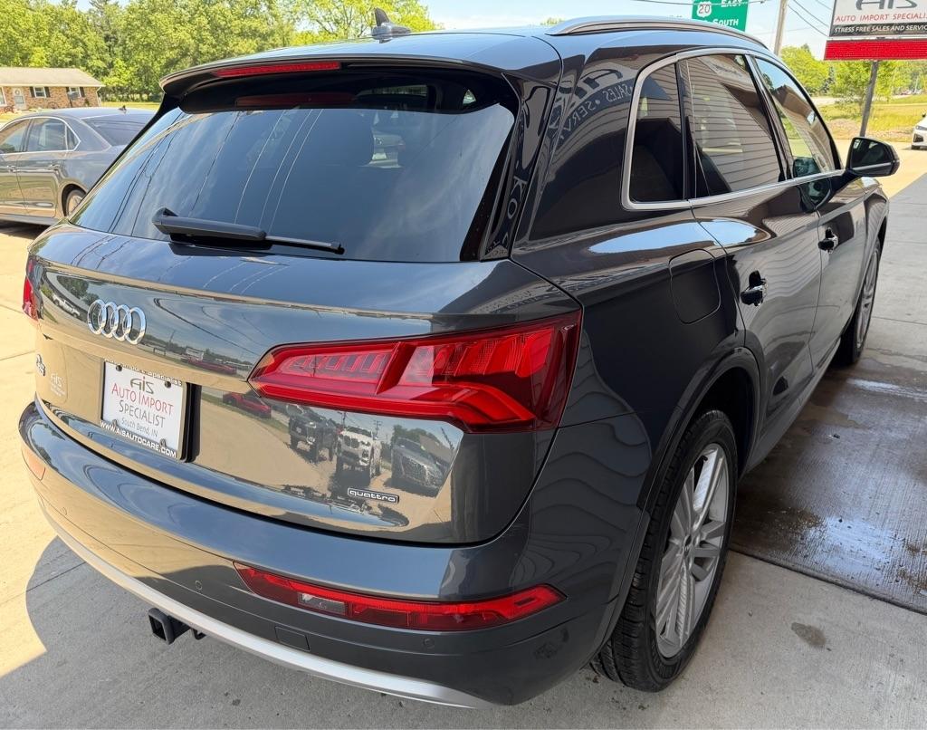 Audi Q5 2.0T Premium Plus quattro 2020