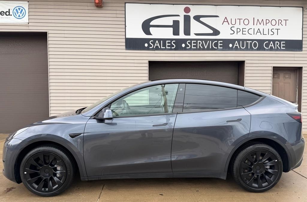 Tesla Model Y Long Range 2023
