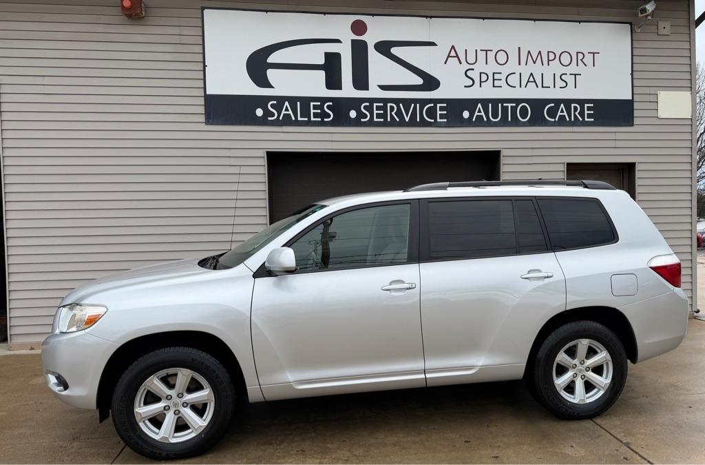 Toyota Highlander Base 2WD 2008