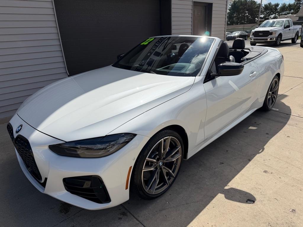 BMW 4-Series M440i Convertible 2022
