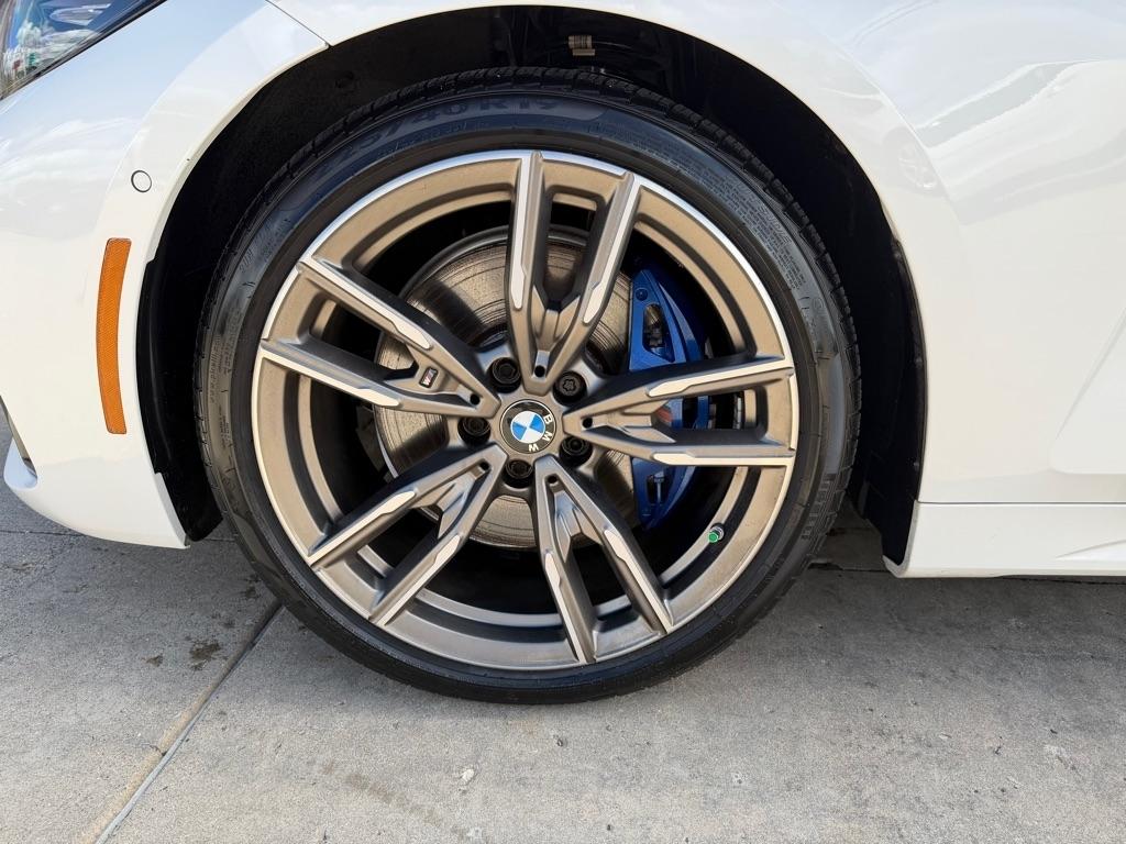 BMW 4-Series M440i Convertible 2022