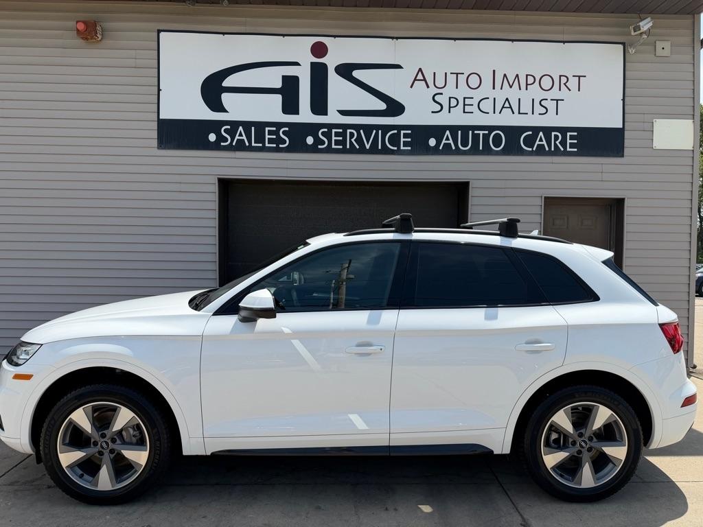 Audi Q5 2.0T Premium quattro 2020