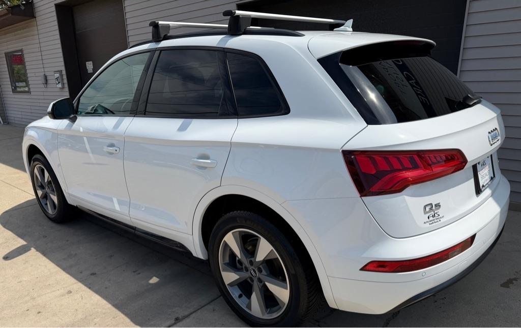 Audi Q5 2.0T Premium quattro 2020