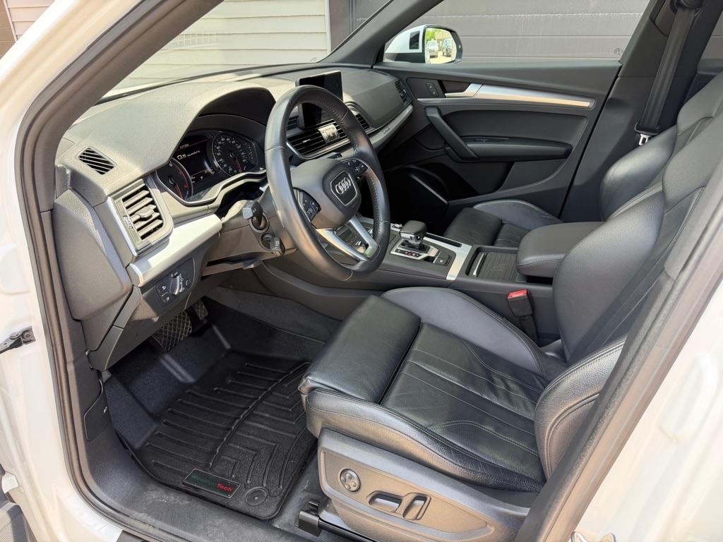 Audi Q5 2.0T Premium quattro 2020