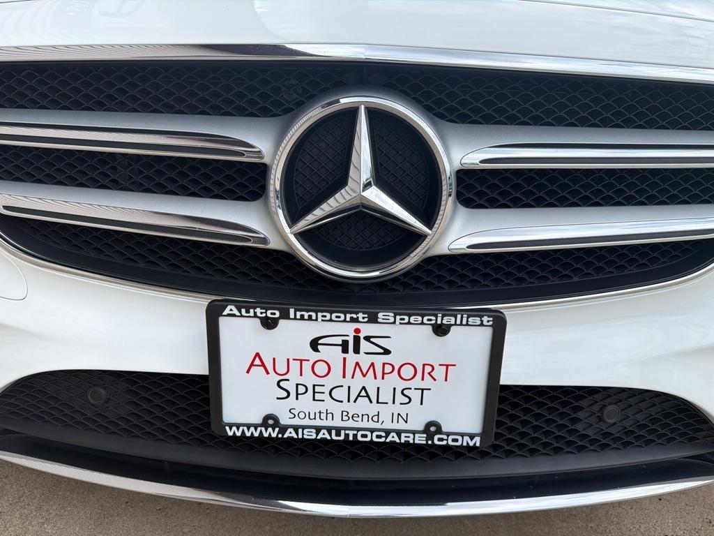Mercedes-Benz E-Class E300 Luxury 4MATIC Sedan 2017