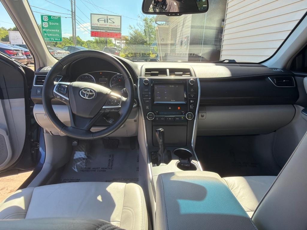 Toyota Camry XSE V6 2015
