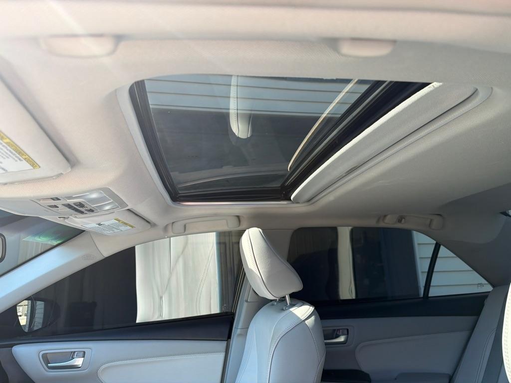Toyota Camry XSE V6 2015