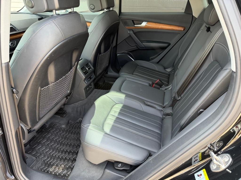 Audi Q5 2.0T Premium quattro 2022