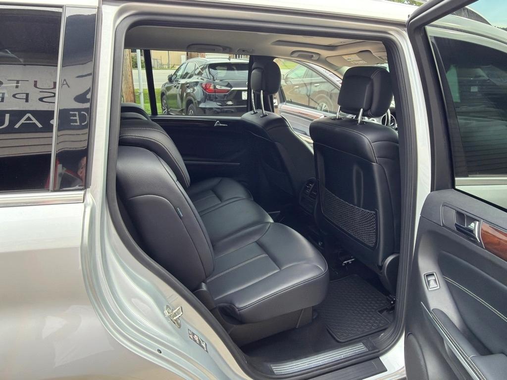 Mercedes-Benz GL-Class GL450 4MATIC 2012