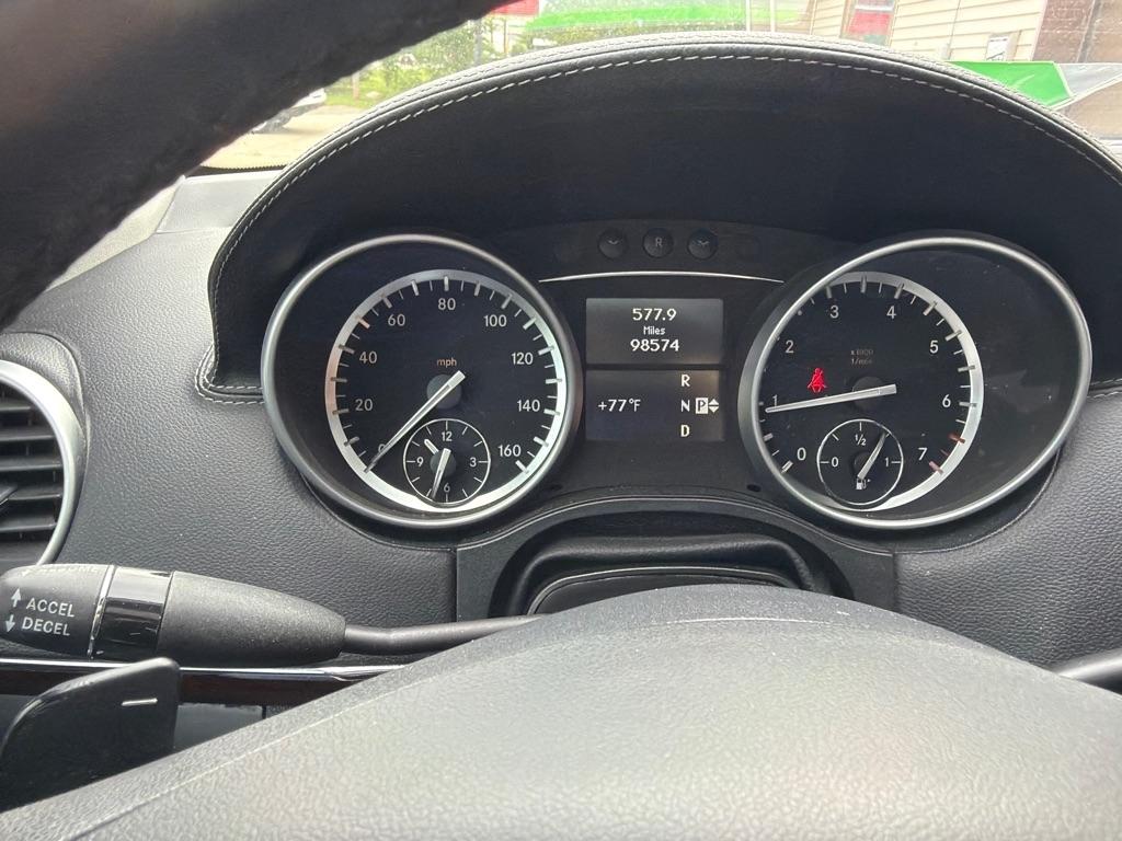 Mercedes-Benz GL-Class GL450 4MATIC 2012