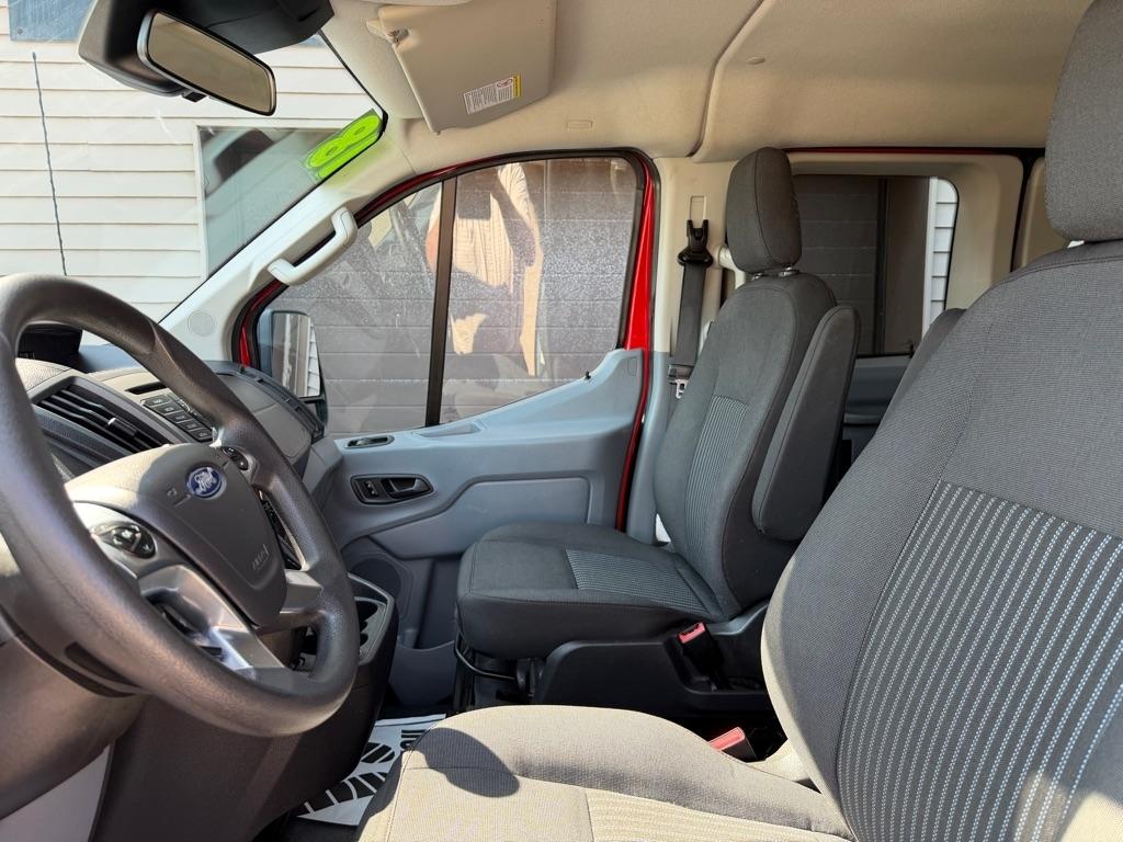 Ford Transit 350 Wagon Low Roof XL 60/40 Pass. 148-in. WB 2018