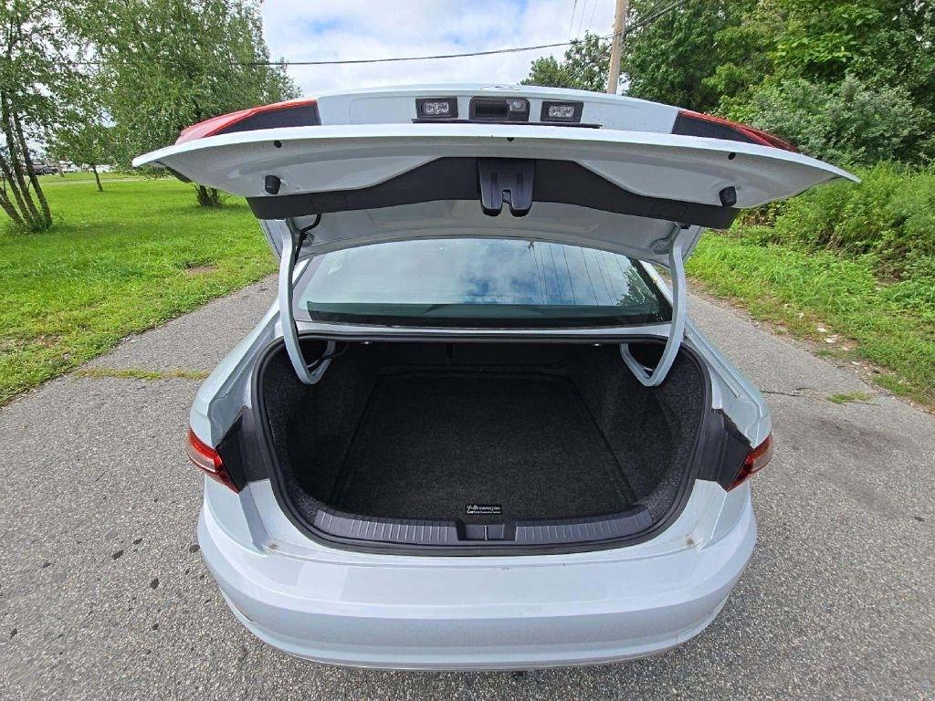 Volkswagen Jetta 1.4T S 8A 2019