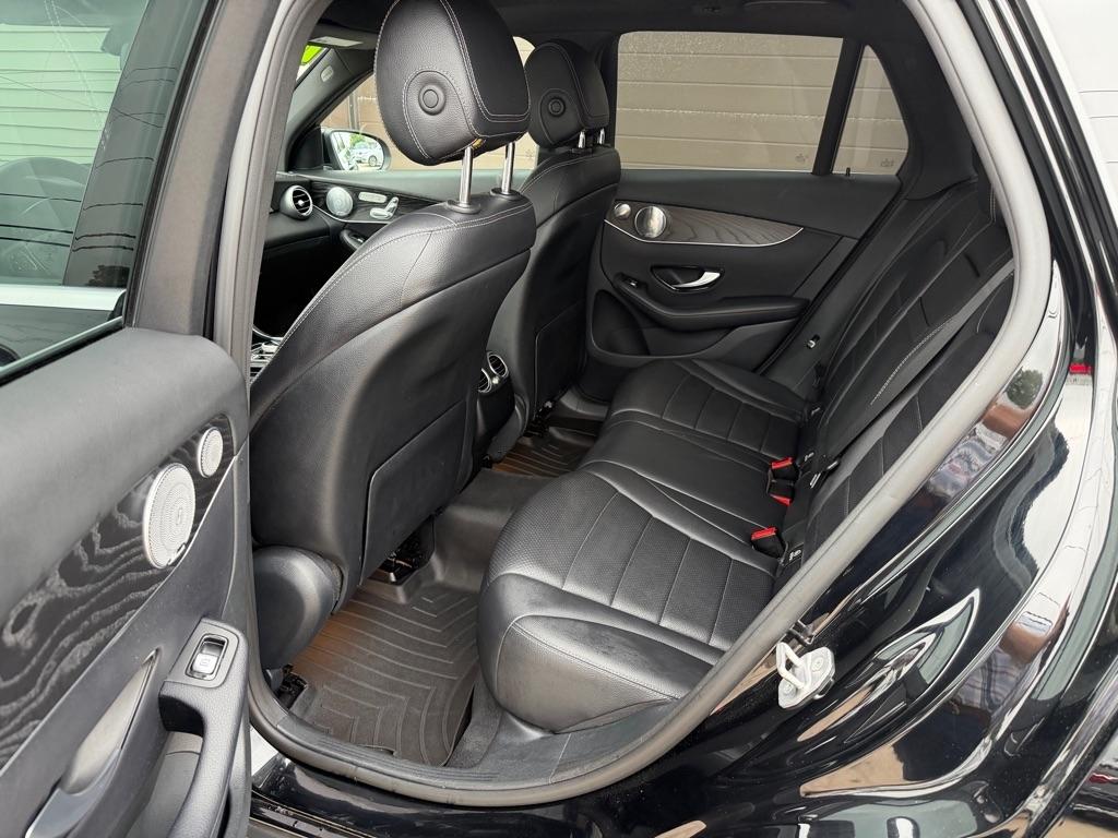 Mercedes-Benz GLC-Class GLC300 4MATIC 2017