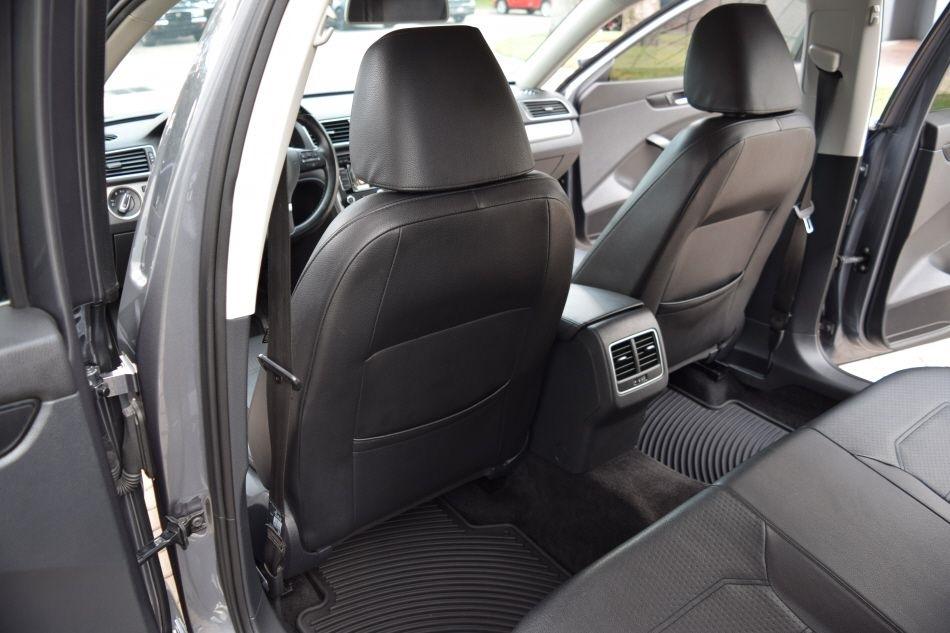 Volkswagen Passat TDI SE 6M 2015
