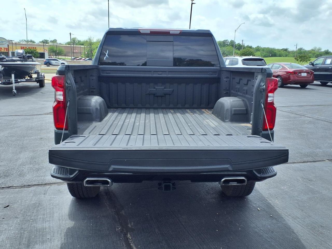 Chevrolet Silverado 1500 4WD Crew Cab 147" LT Trail Boss 2025