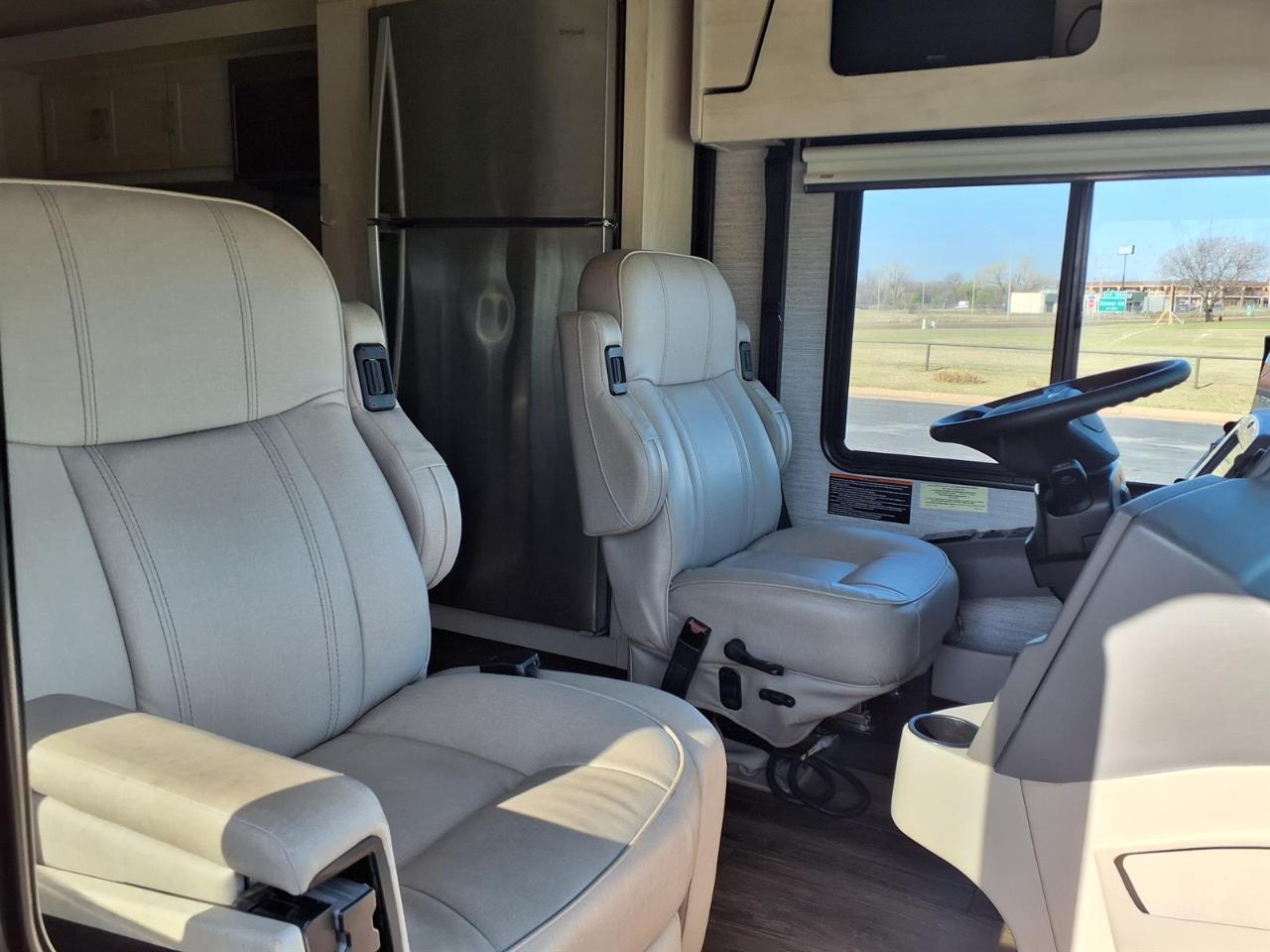 Winnebago Forza  2022