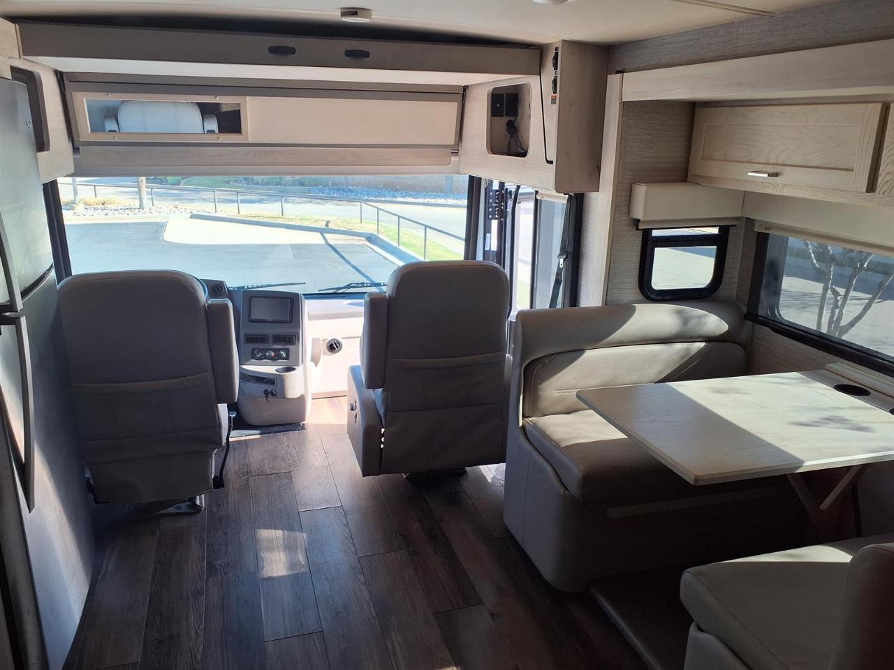 Winnebago Forza  2022