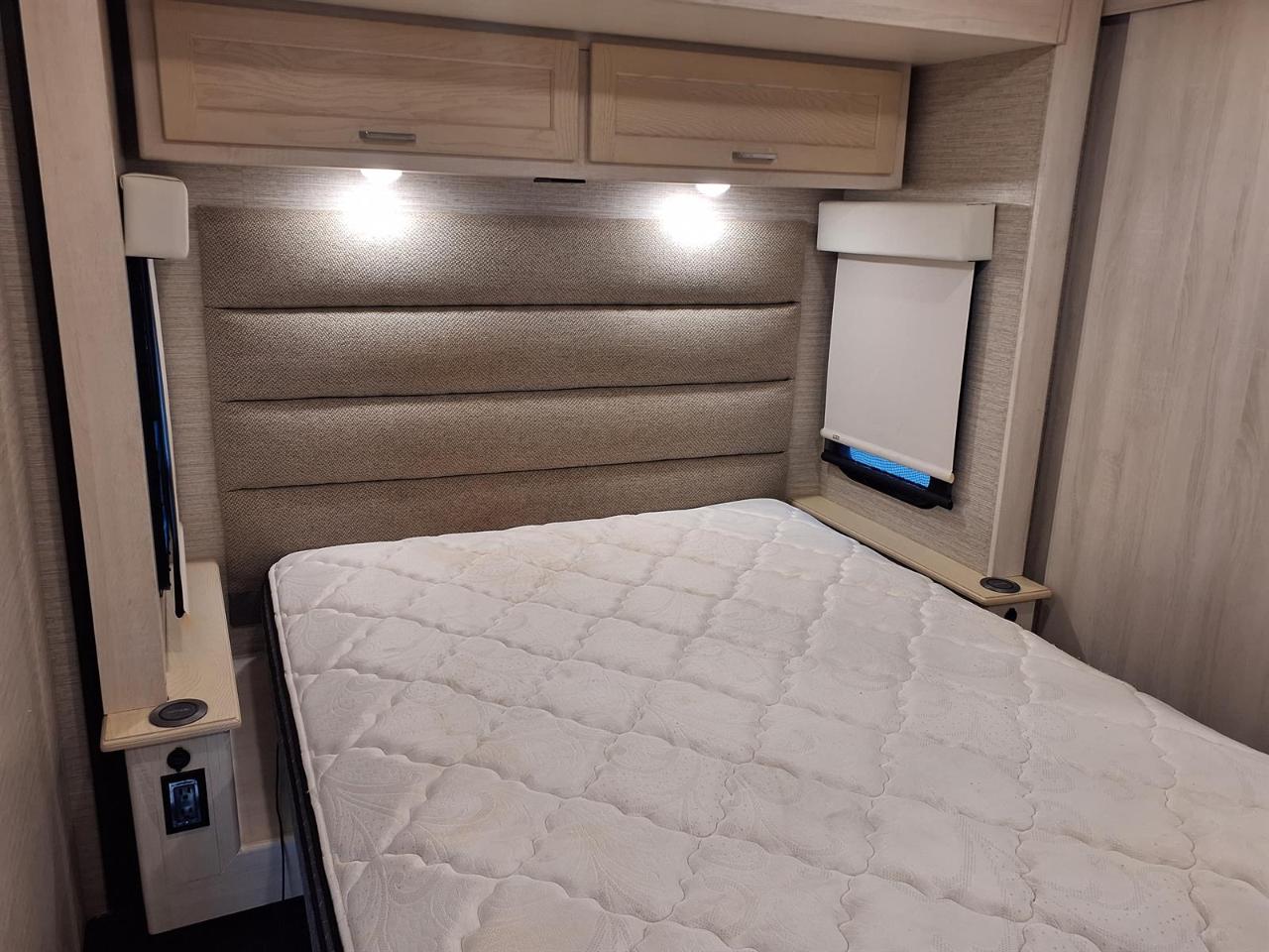 Winnebago Forza  2022