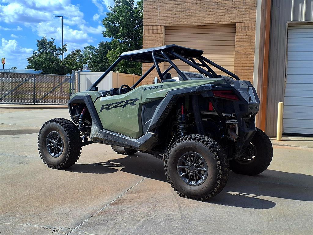 Polaris RZR PRO XP Ultimate  2025
