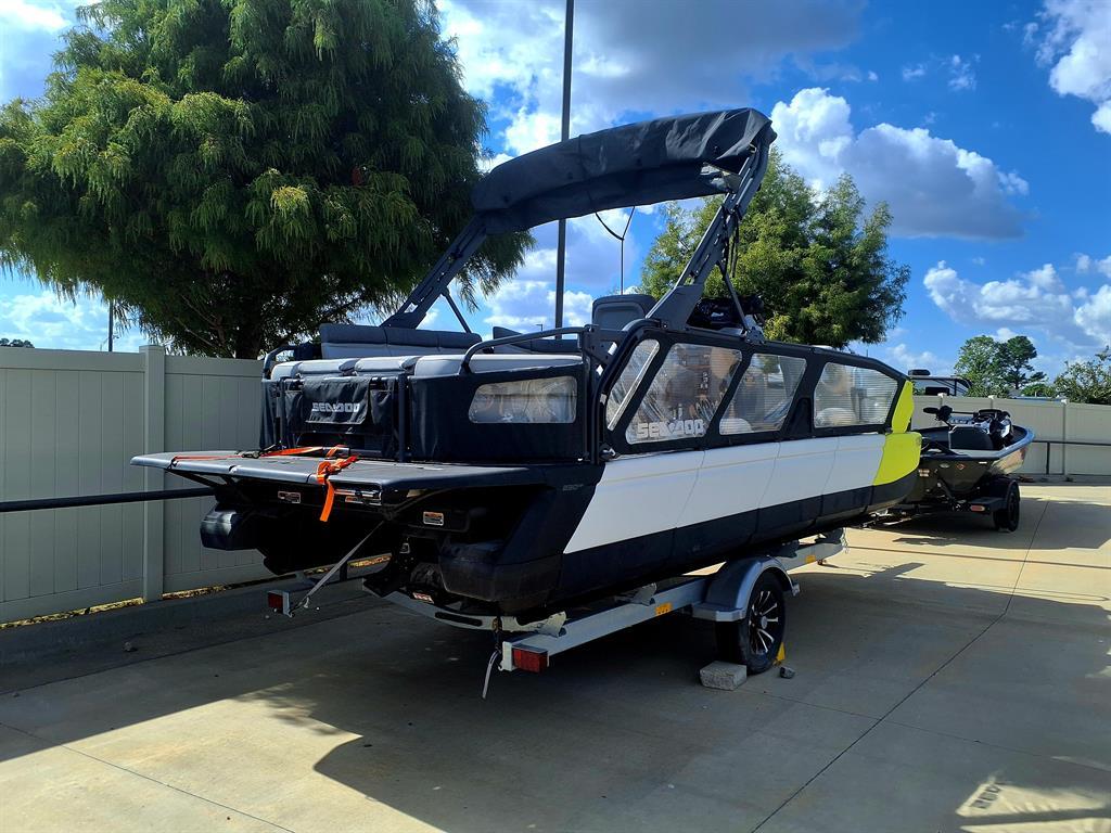 Sea-Doo Jet Boat  2024
