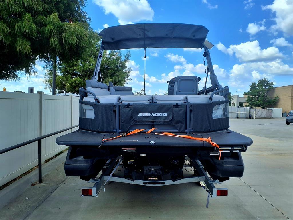 Sea-Doo Jet Boat  2024