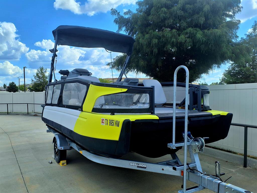 Sea-Doo Jet Boat  2024
