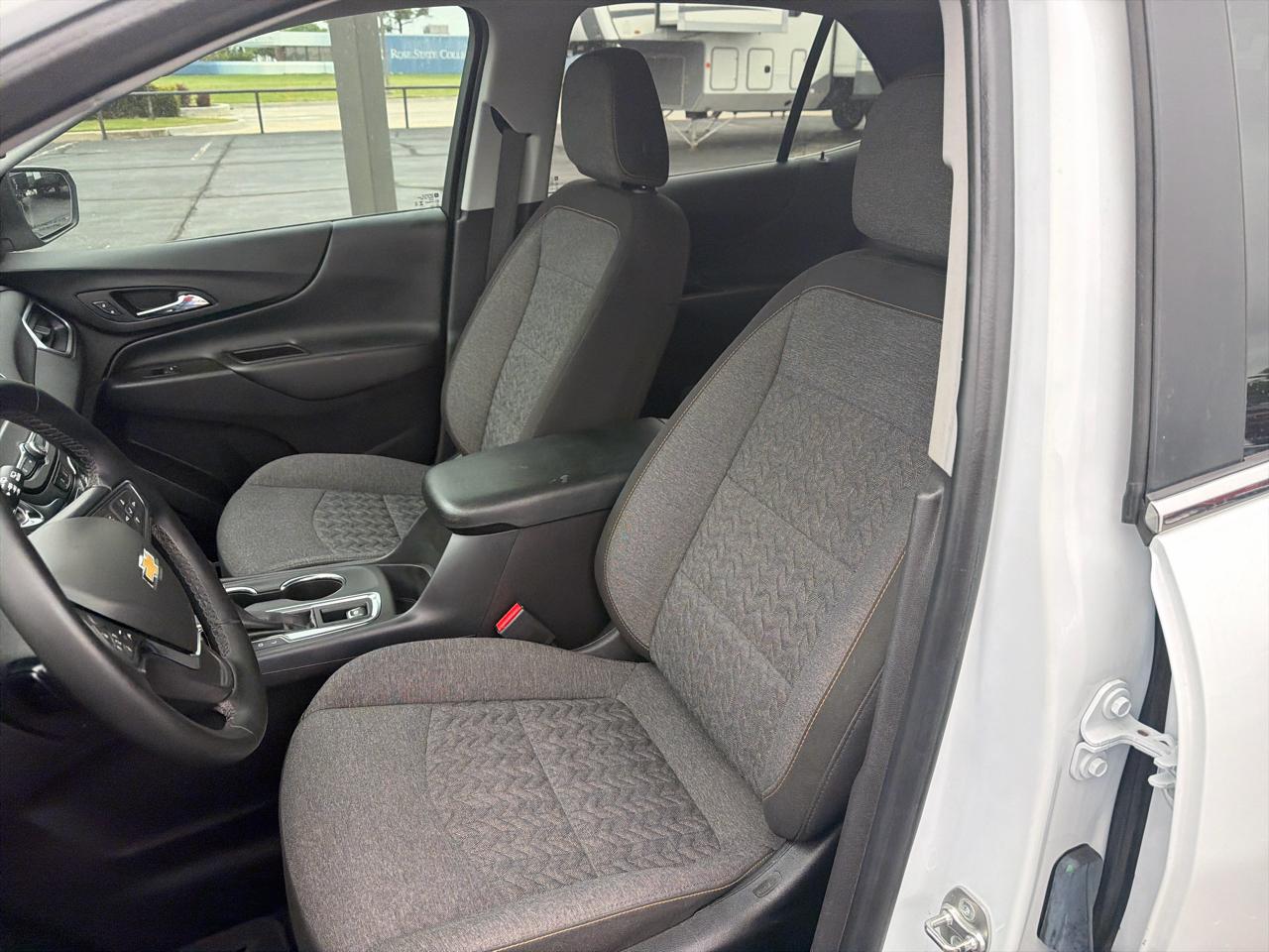 Chevrolet Equinox AWD 4dr LT w/1LT 2024