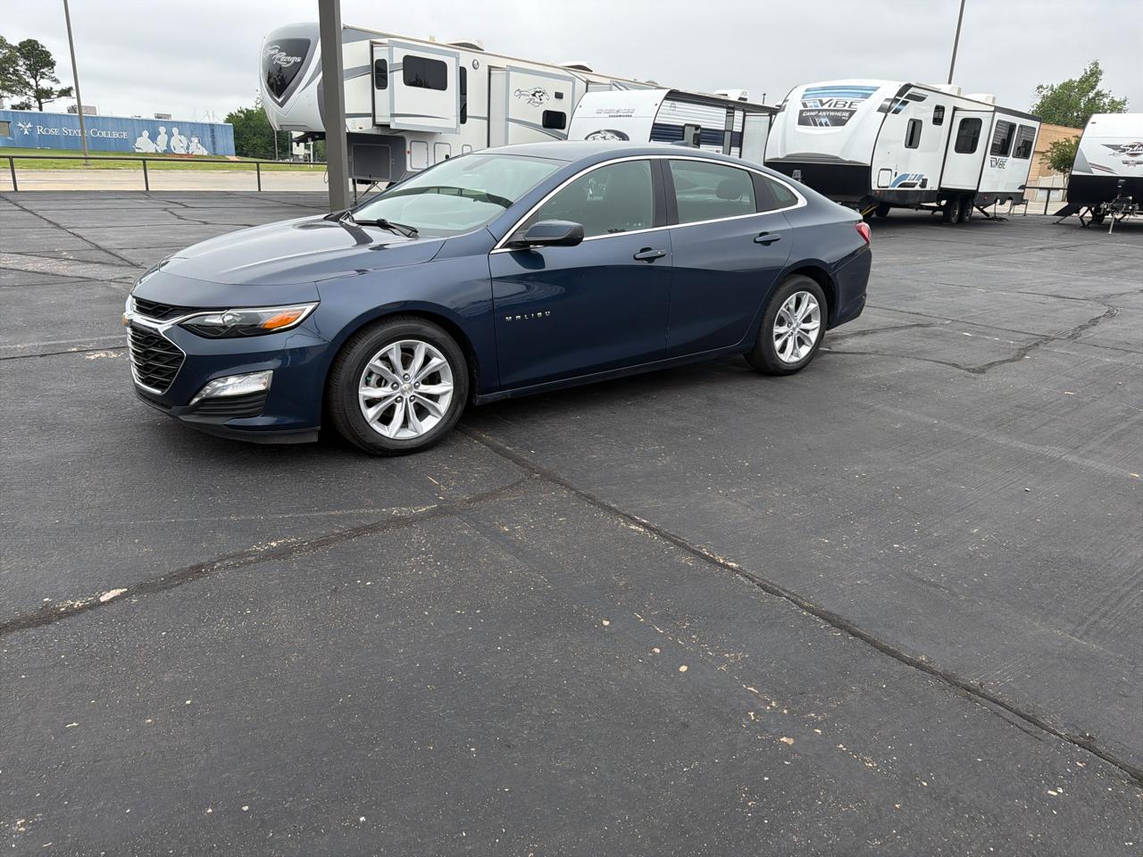 2022 Chevrolet Malibu 4dr Sdn LT