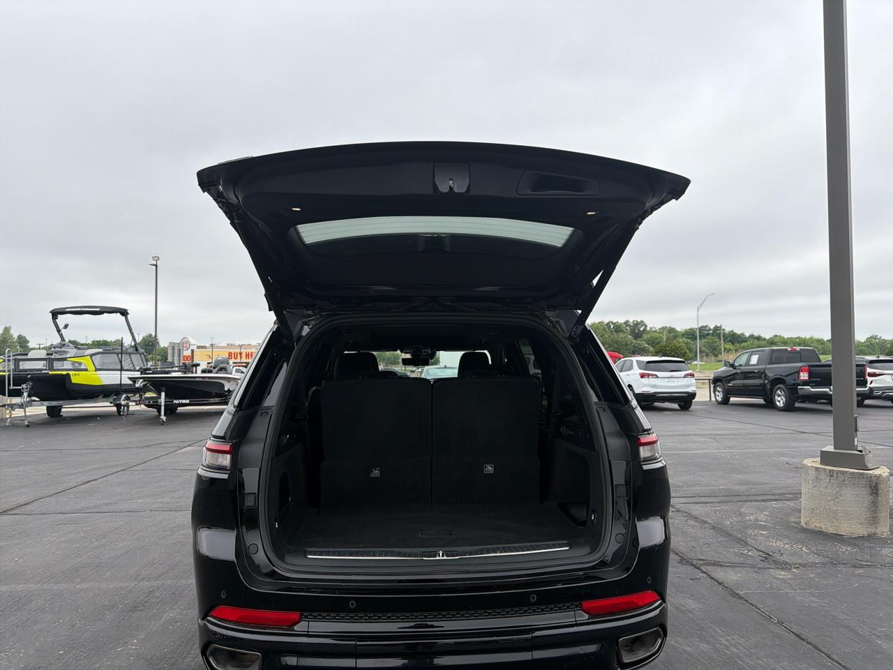 Jeep Grand Cherokee L Summit Reserve 4x4 2023
