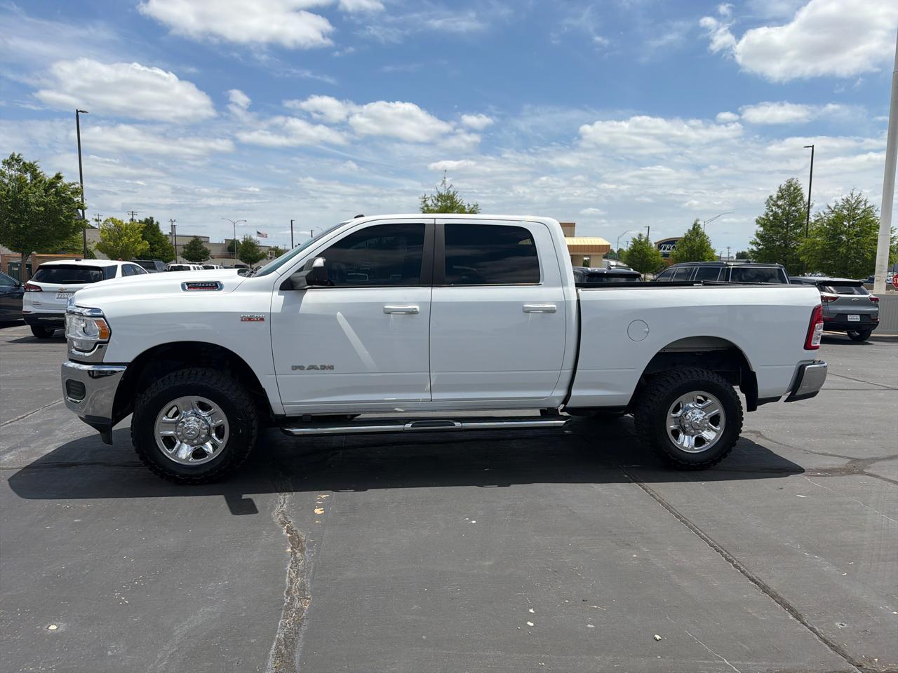 RAM 2500 Big Horn 4x4 Crew Cab 6'4" Box 2022