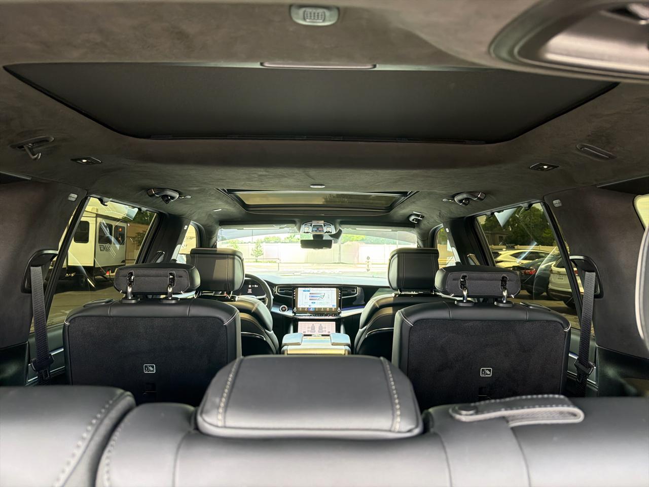 Jeep Grand Wagoneer Series II 4x4 2023