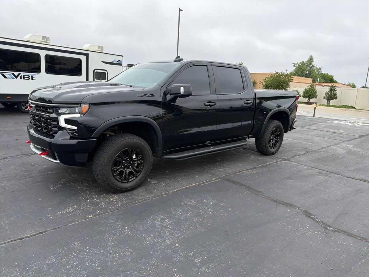 Chevrolet Silverado 1500 4WD Crew Cab 147" ZR2 2023