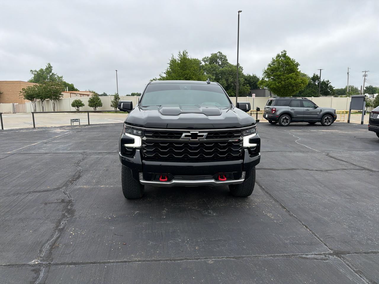 Chevrolet Silverado 1500 4WD Crew Cab 147" ZR2 2023