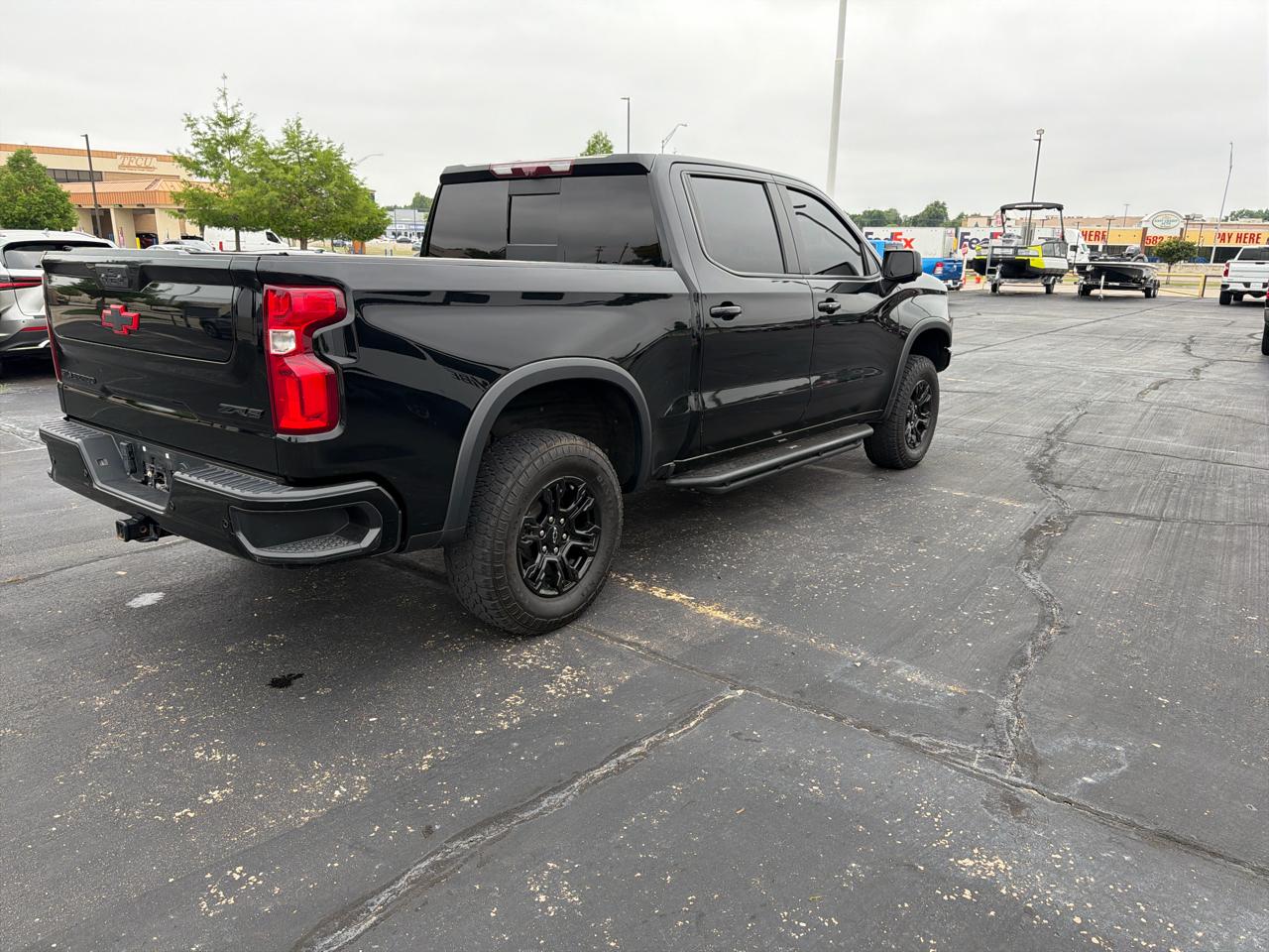 Chevrolet Silverado 1500 4WD Crew Cab 147" ZR2 2023