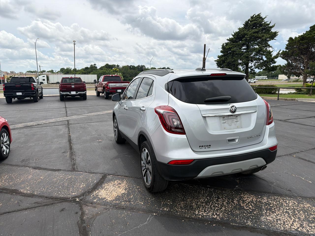 Buick Encore FWD 4dr Preferred 2022