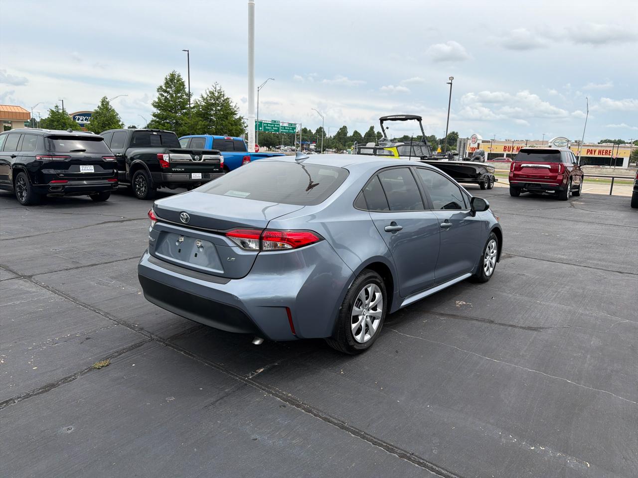 Toyota Corolla LE CVT (Natl) 2024