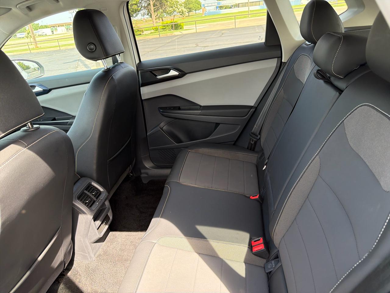 Volkswagen Taos SE FWD 2023