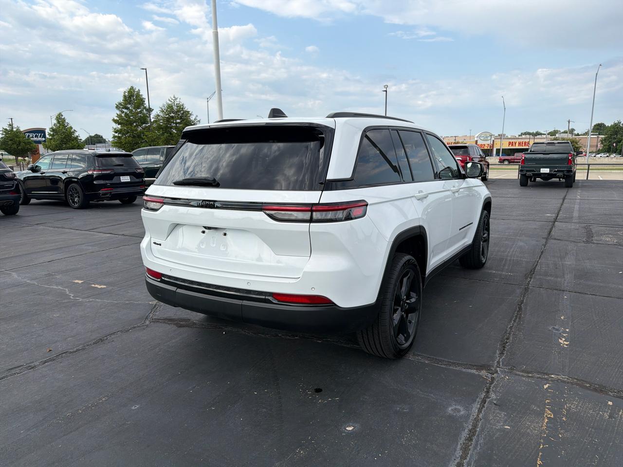 Jeep Grand Cherokee Altitude 4x4 2023