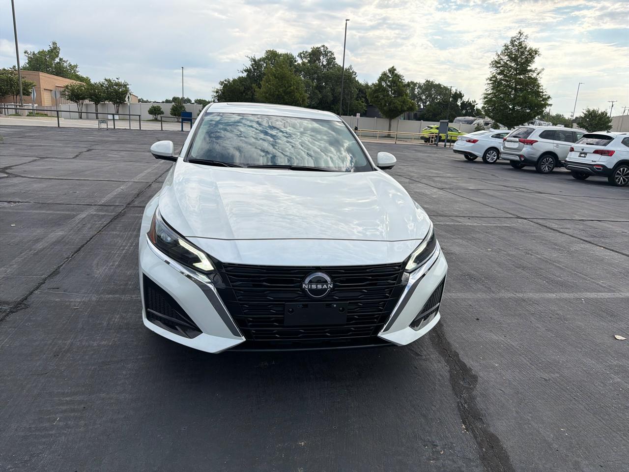 Nissan Altima 2.5 SL AWD Sedan 2023