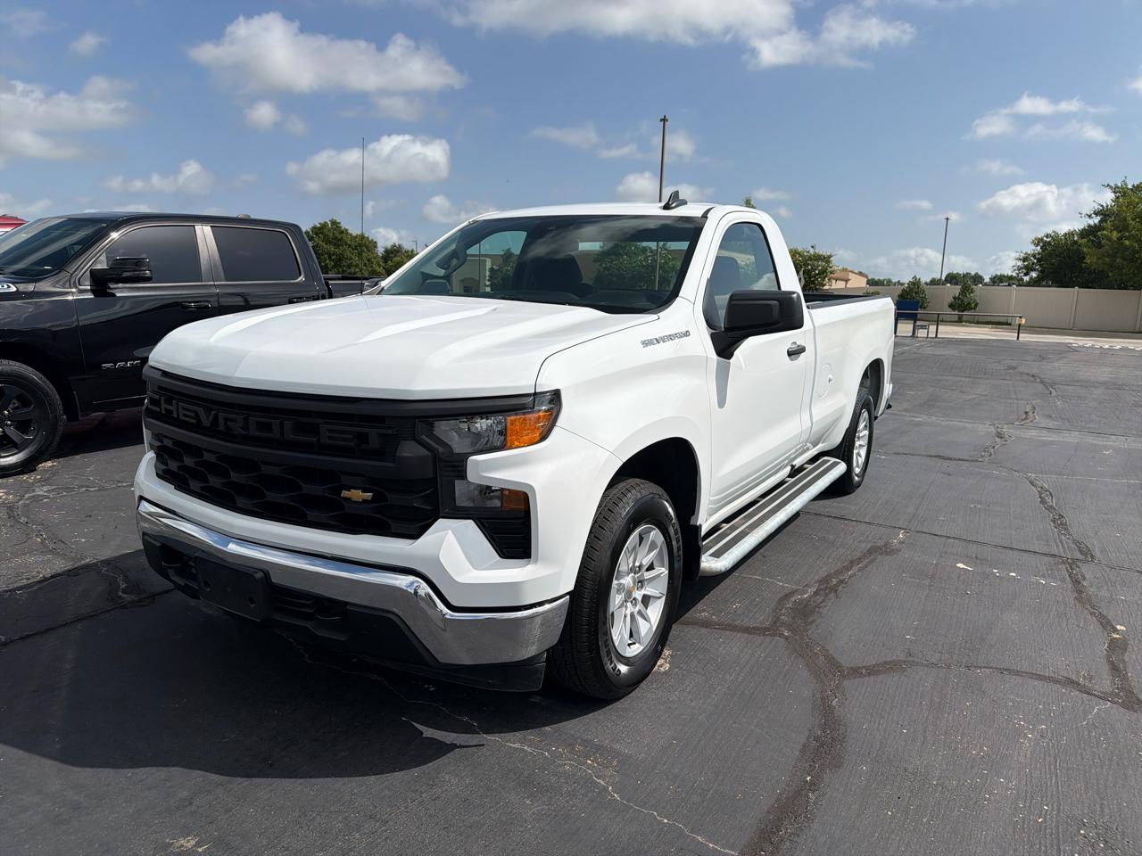 Chevrolet Silverado 1500 2WD Reg Cab 140" Work Truck 2024