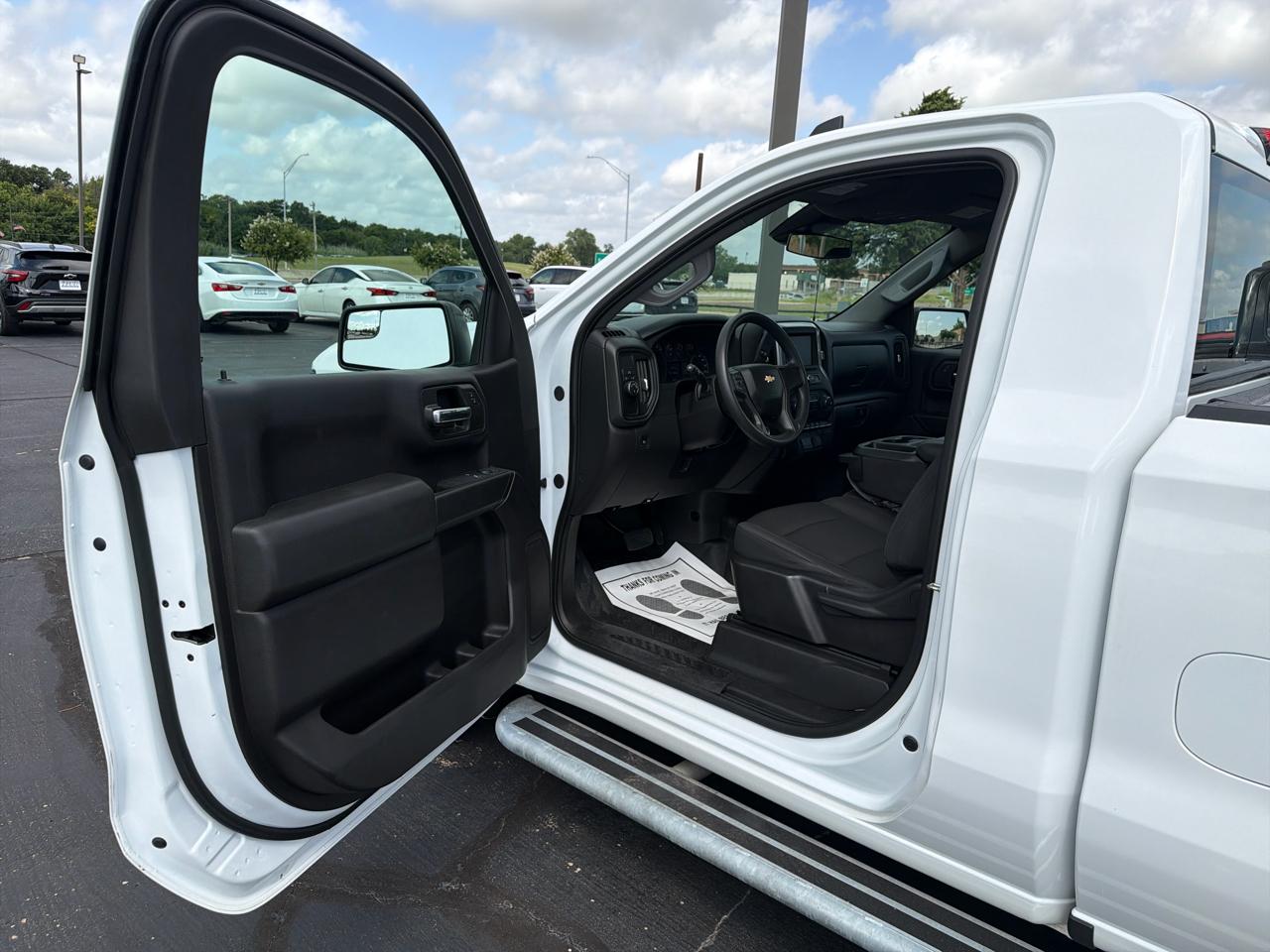 Chevrolet Silverado 1500 2WD Reg Cab 140" Work Truck 2024