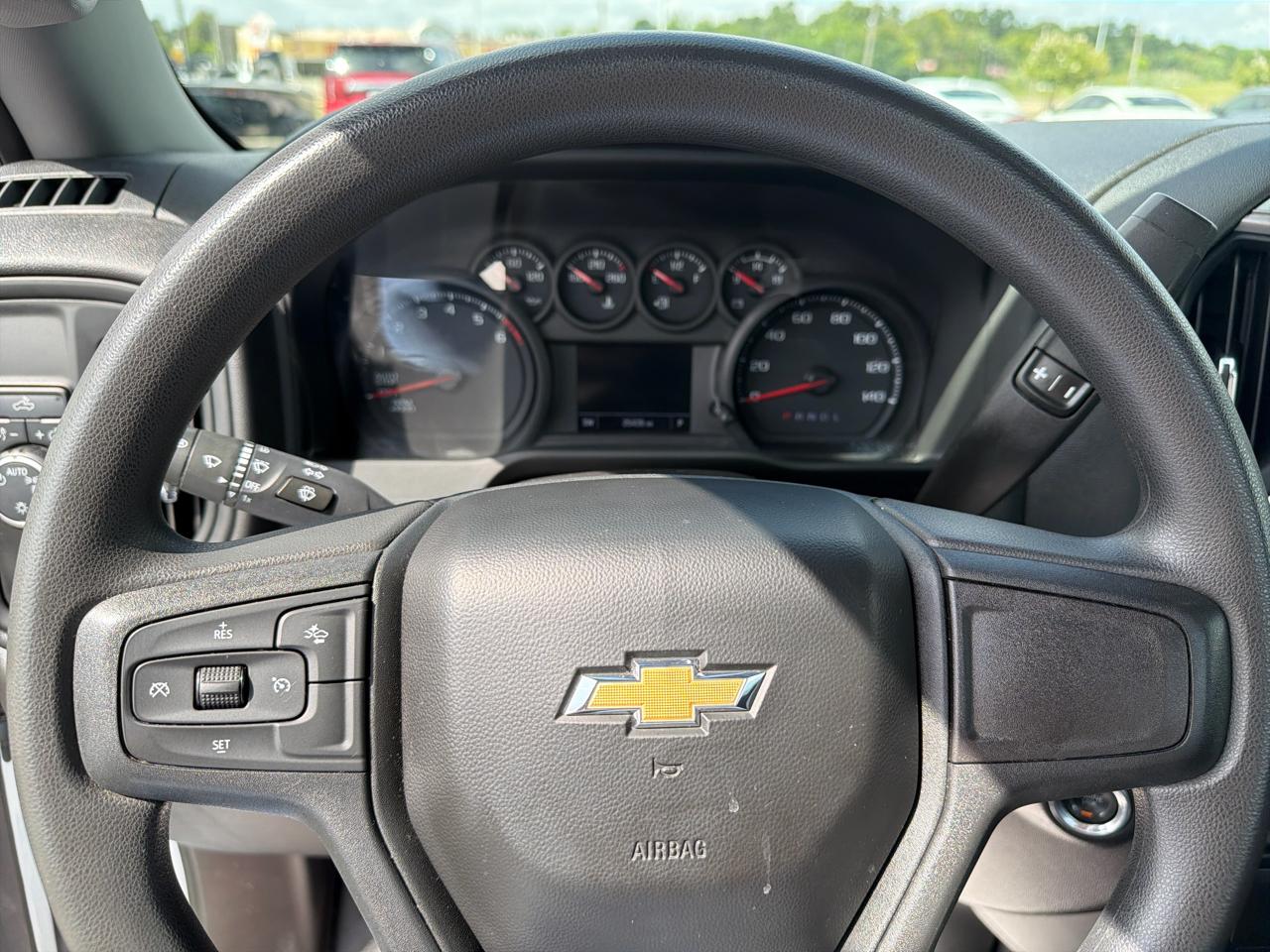 Chevrolet Silverado 1500 2WD Reg Cab 140" Work Truck 2024